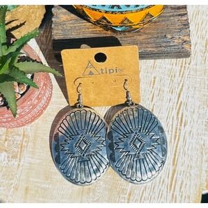 Tipi Silver Tone Oval Dangle Earrings Aztec Southwestern Boho Western Jewelry